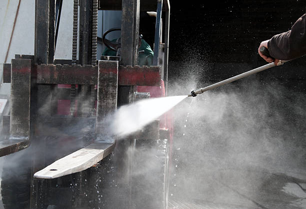 Best Deck Cleaning Services  in Calico Rock, AR